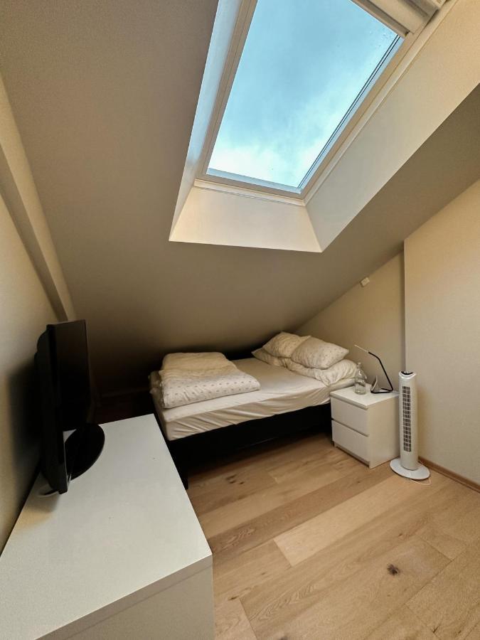 Apartment Central - 2 Bedrooms - 2 Bathrooms - Balcony - Parking - Close To Ons Stavanger